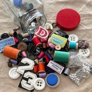 🧵Jar of Sewing Notions